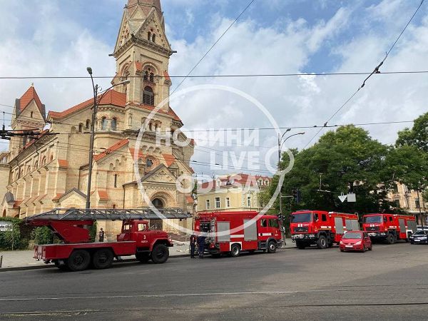 Гасити приїхали чотири автівки: в одеській Кірхі помилково спрацювала пожежна сигналізація