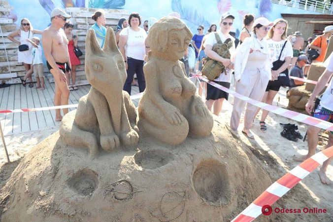 В Одессе прошел пятый фестиваль скульптур из песка Sand Fest (фото)