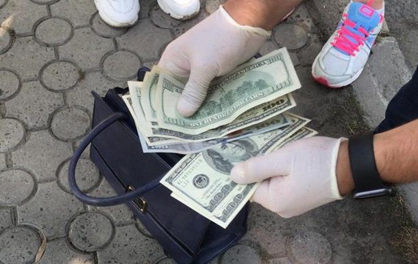 Одесская область: коп пойдет под суд за вымогательство у растратчиков