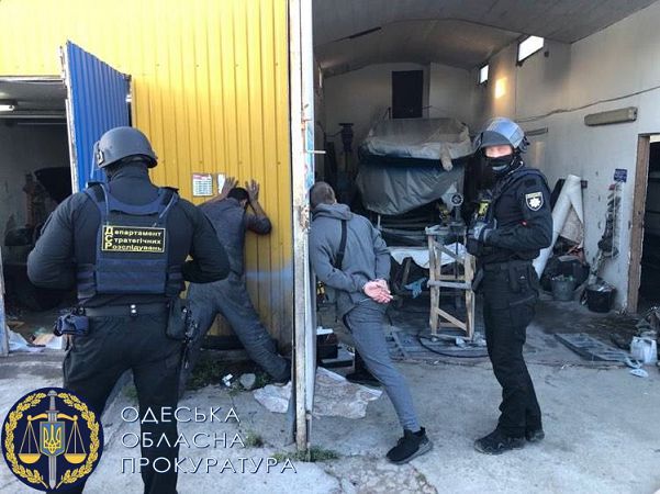 В Черноморске будут судить «смотрящего» с подельником