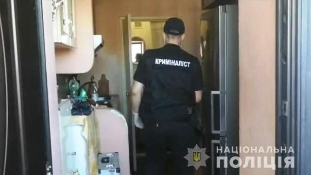 Шесть ударов ножницами в грудь: одессит арестован за убийство соседа (ФОТО, ВИДЕО)