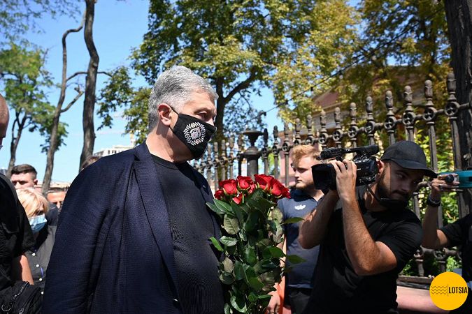 Порошенко рассказал об инициативе присвоить Одесскому худмузею имя Александра Ройтбурда