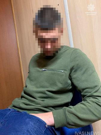 На Таирова патрульные задержали пьяного подростка с пистолетом