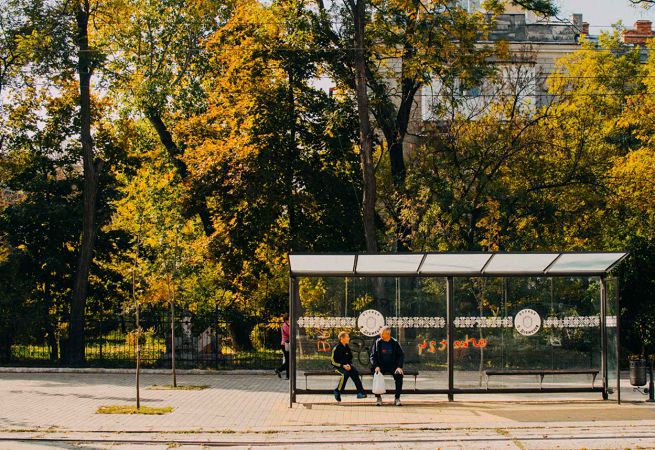 Стеклянные и дорогие: в Одессе хотят установить новые автобусные остановки