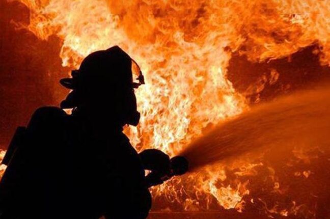 Во время пожара в Одессе пострадал мужчина