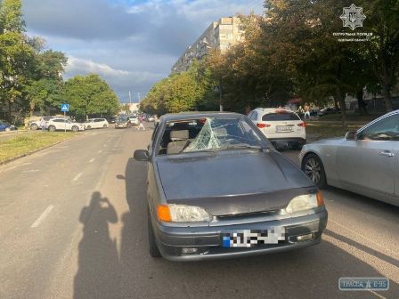 В Одессе автомобиль сбил молодого парня