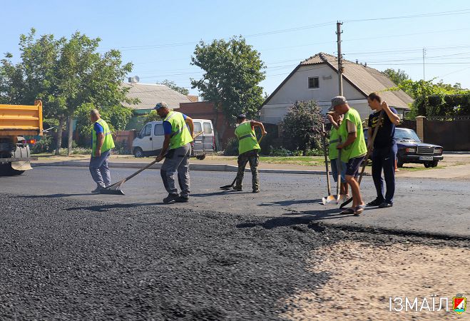 В Измаиле из-за капремонта дороги временно ограничено движение транспорта на выезде в сторону Одессы