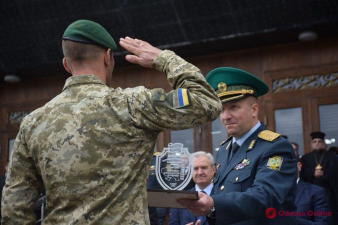 В Одессе пограничники получили новые мотоциклы и автомобили (фото, видео)