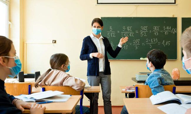 План вакцинации учителей в Одесской области провален