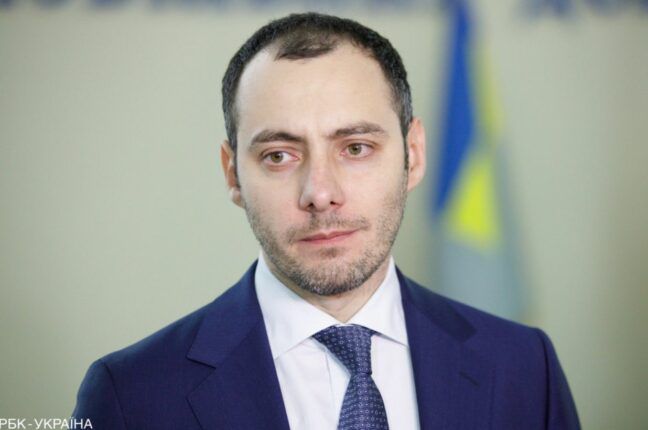 Министр инфраструктуры Украины посетил торговый порт «Южный»