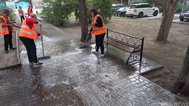 В Одессе прошла традиционная субботняя генеральная уборка (фото)