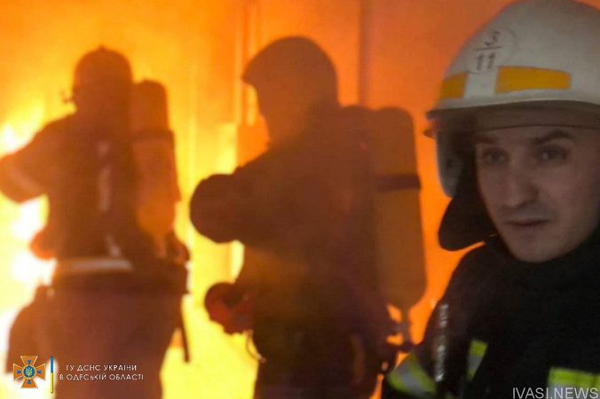 В центре Одессы тушили пожар в многоэтажке