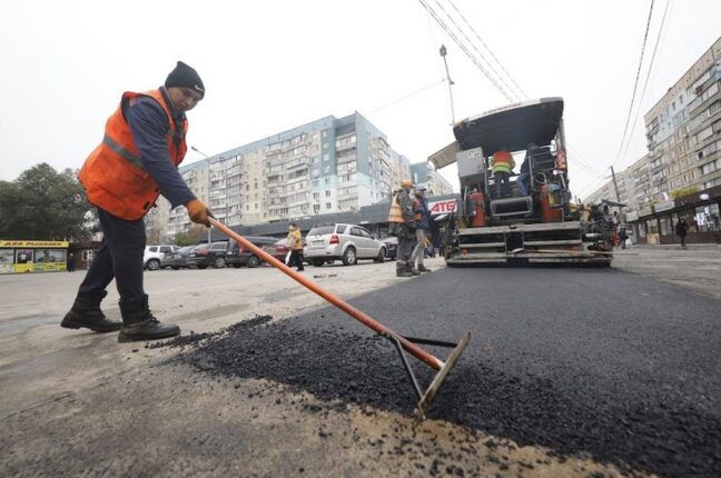 Во вторник во всех районах Одессы ремонтируют дороги: адреса