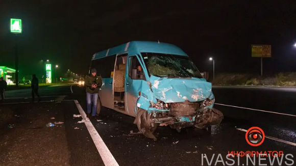 Маршрутка Одесса-Днепр попала в ДТП: пострадали шесть человек