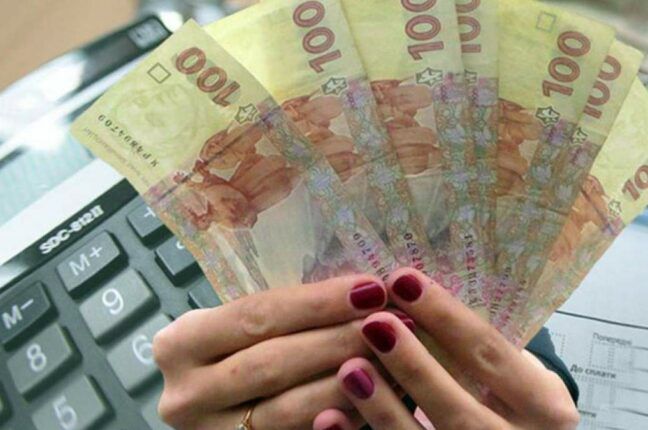 В Одессе женщина уплатила почти полмиллиона гривен алиментов