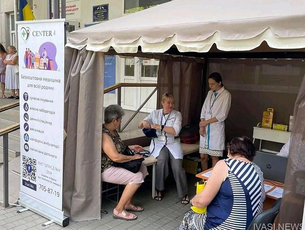В гуманітарному центрі Київського району Одеси розпочав роботу мобільний медичний пункт