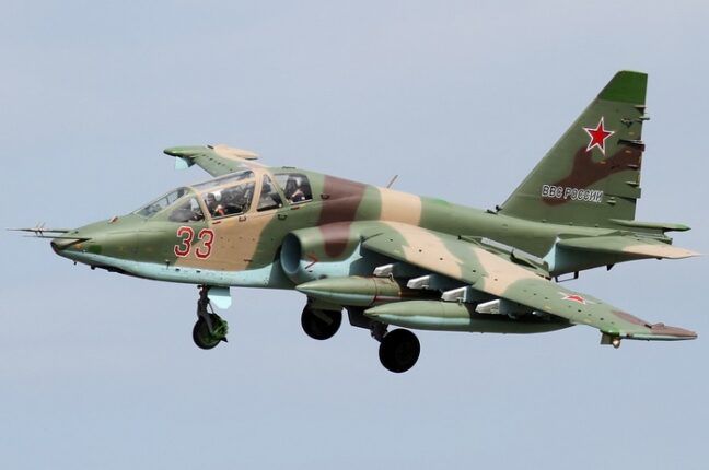 Українські військові знищили Су-25 рашистів та вертоліт, який прилетів рятувати пілота