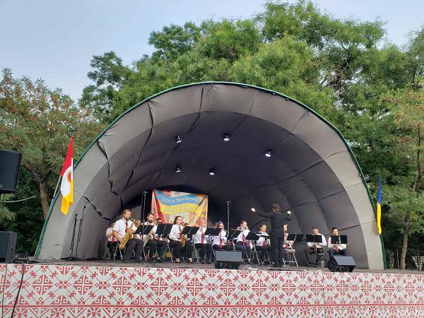 В Одессе прошли праздничные концерты ко Дню города