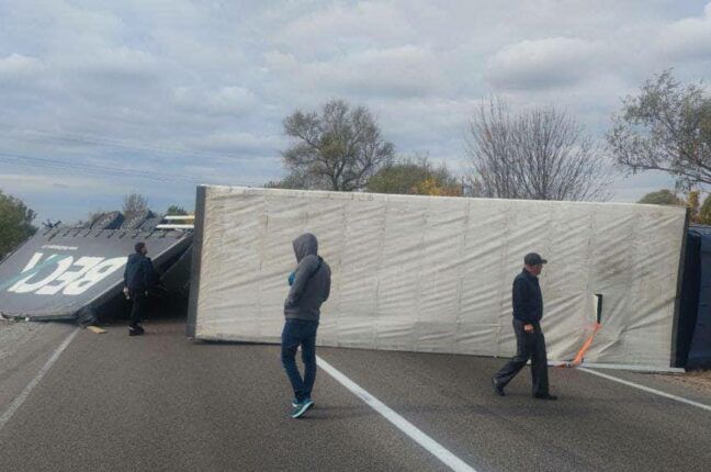 До уваги водіїв! Біля Паланки через ДТП заблоковано проїзд