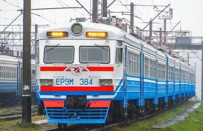Одеська залізниця скасувала рішення щодо скасування електропоїздів