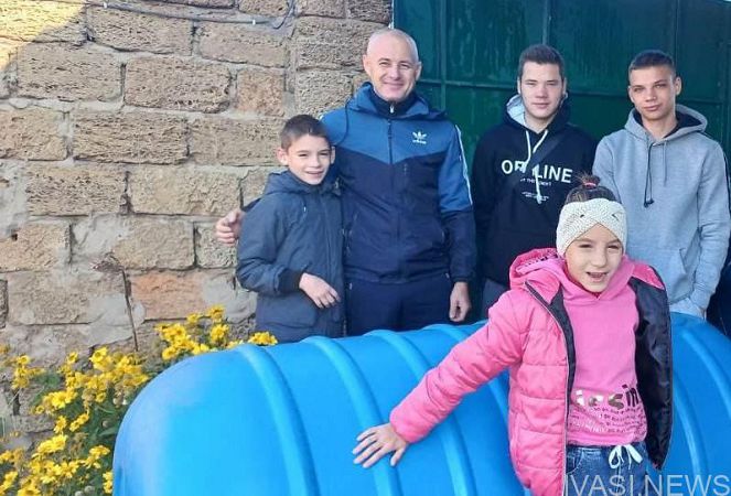 Міжнародний дитячий фонд ЮНІСЕФ надав Одеської області пластикові ємкості для зберігання запасу питної води