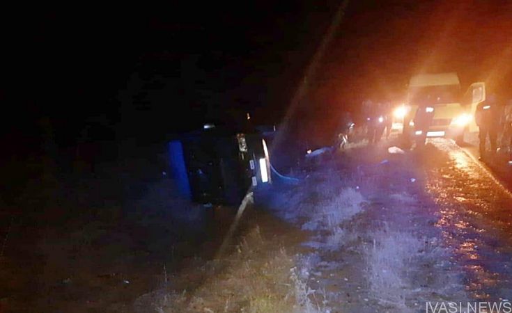 На трасі Одеса-Рені перекинувся автомобіль: постраждали шість пасажирів