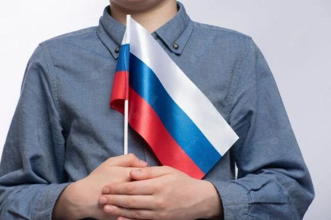 За поширення антиукраїнського контенту одесит опинився на лаві підсудних