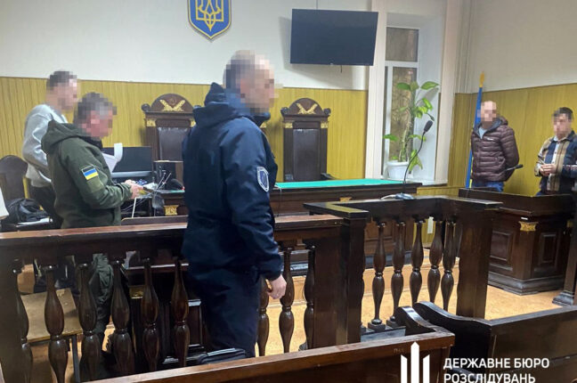 Суд взяв під варту військового з Одещини, який відбирав бойові виплати у підлеглих