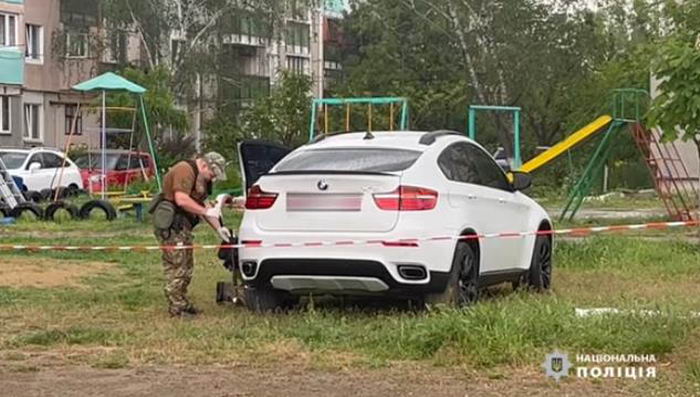 В Одесской области под BMW X6 подложили взрывчатку