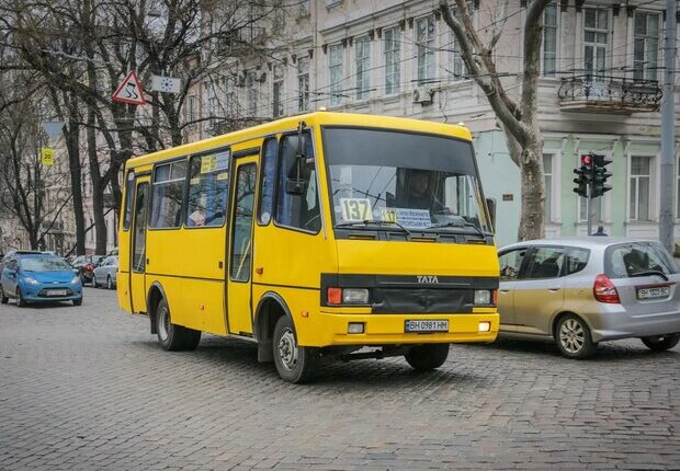 Лише 40 одеських маршруток обладнані для людей з інвалідністю