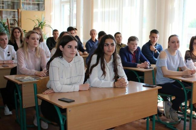 Скільки шкіл Одещини будуть працювати в очному форматі у новому навчальному році?