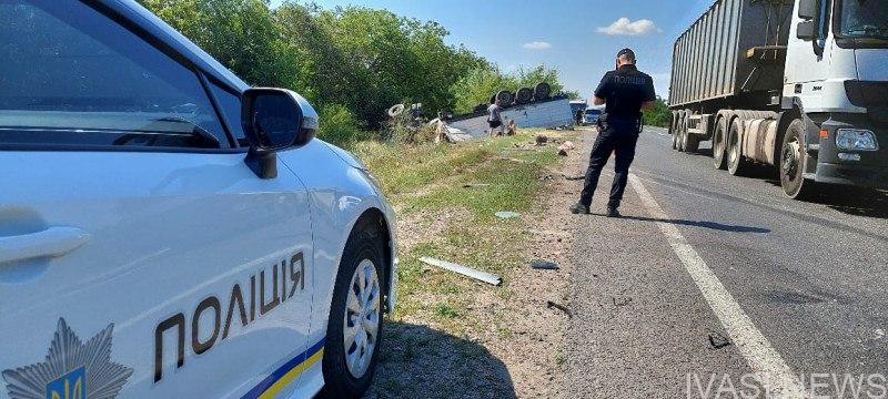 У ДТП на Одещині загинула родина: поліція затримала водія вантажівки