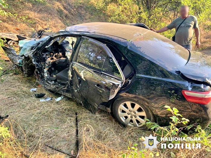 Toyota разбита вдребезги – водитель не выжил. Ужасная авария на трассе Одесса Рени