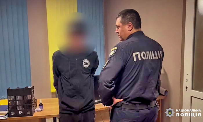 В Вилково мужчина ударил ножом 13-летнего парня