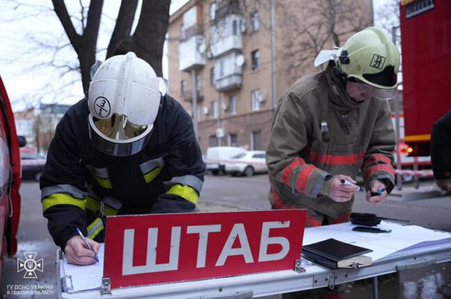 В Одесі обвалився будинок на Базарній: подробиці (фото, відео)