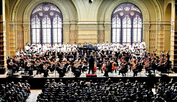 Зрителей приглашают на концерт классической музыки в филармонии