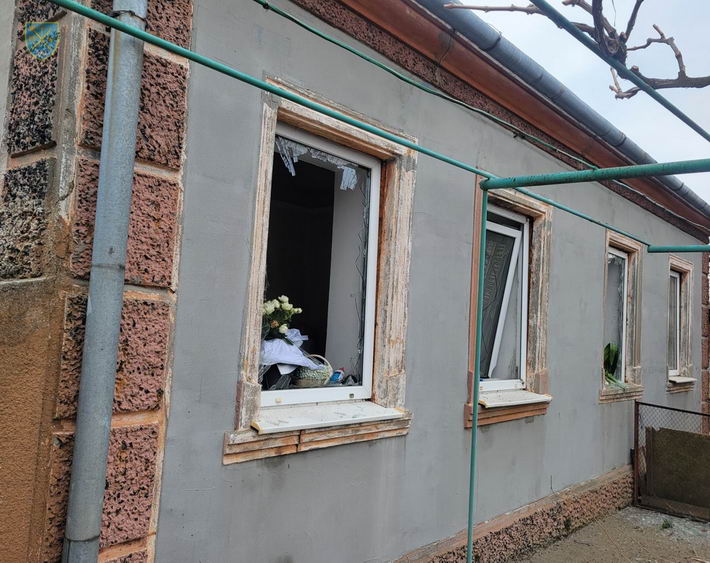 В Одесском районе российские дроны повредили жилые дома