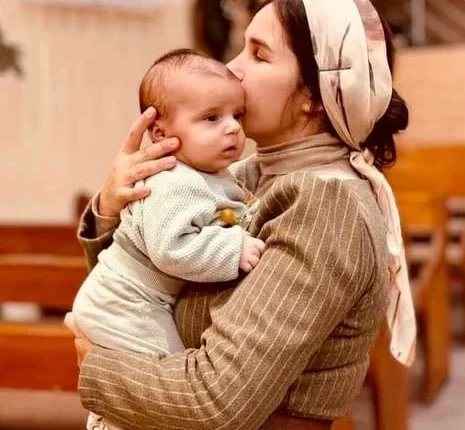 Сьогодні одесити прощаються з Ганною Гайдаржи та її малюком (відео)