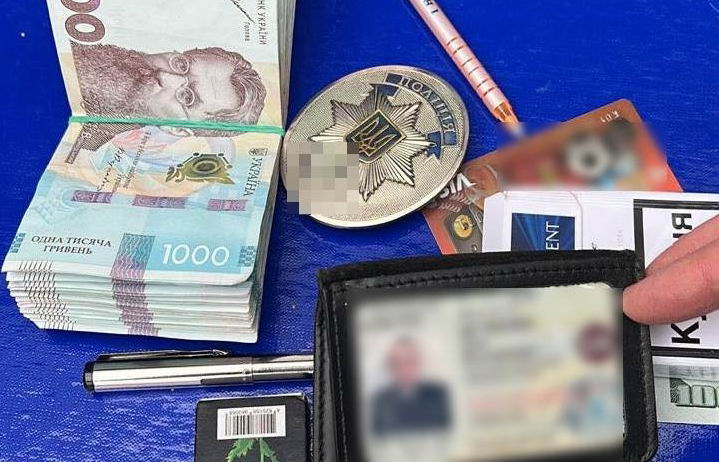 В Одесской области полицейский требовал 50 тыс. грн у предпринимателя