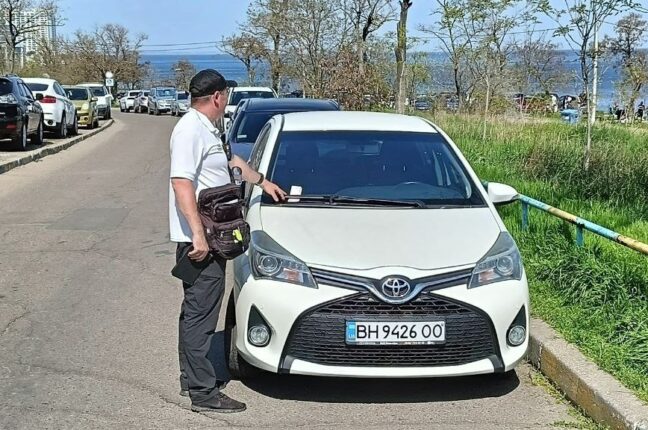 Паркуйся за правилами дорожнього руху України, не наражаючи себе на штраф (фото)