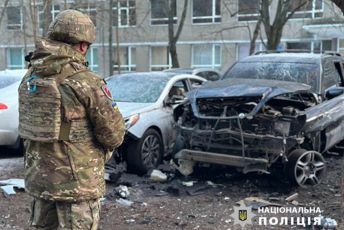 В Одессе взорвали автомобиль на парковке прокуратуры