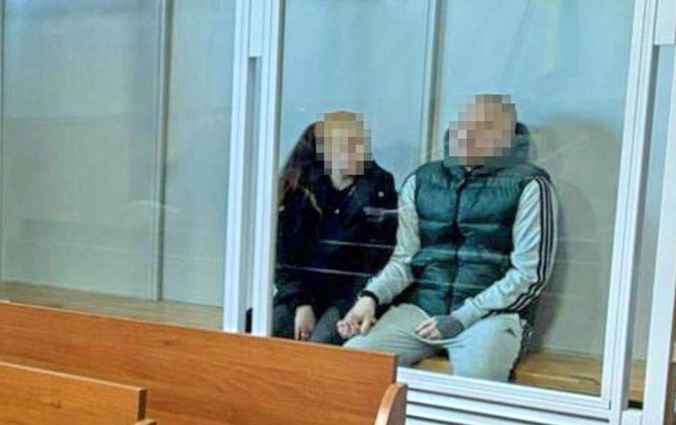 Спрятали тело ребенка в морозильник: одесским горе-родителям дали по 9 лет тюрьмы