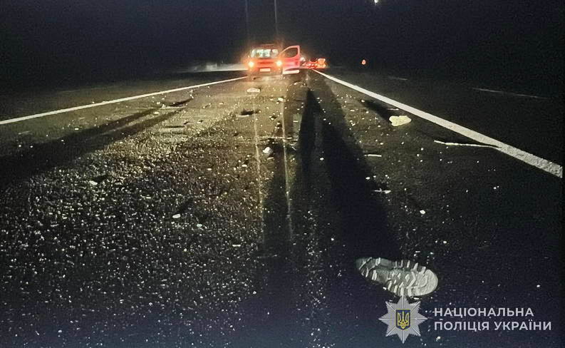 На трассе Киев-Одесса пешеход перебегал дорогу и погиб в ДТП