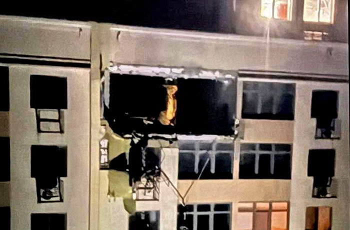 В Одессе российский дрон попал в квартиры на 25 этаже