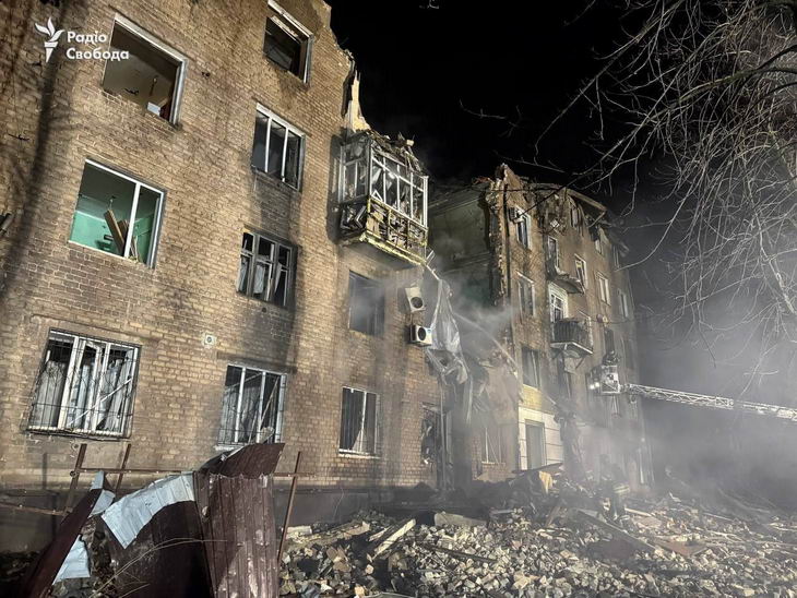 Россия запустила две баллистические ракеты по жилым домам Кривого Рога