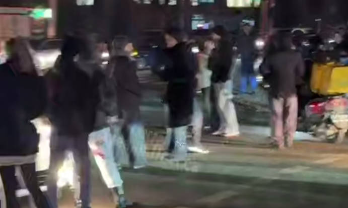 В Одессе вечером перекрыли несколько улиц из-за отсутствия света после обстрелов