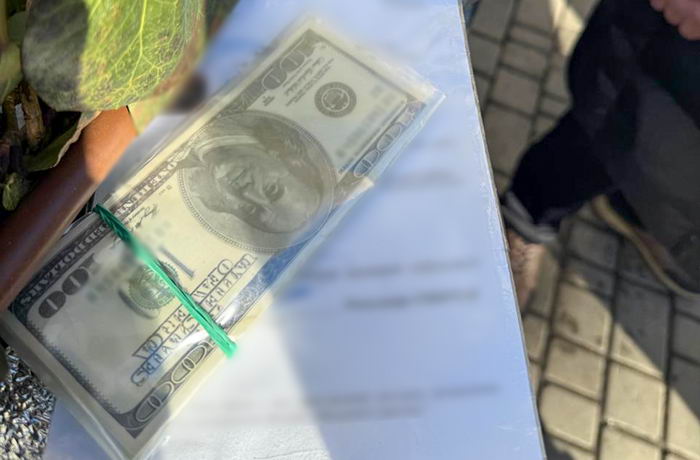 В Одессе задержали военнослужащего ТЦК – требовал 6000 долларов с мужчины в розыске