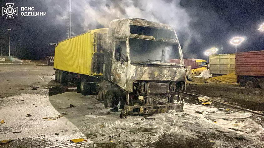 В Черноморске от атаки российских «шахедов» погибла 20-летняя девушка и 45-летний мужчина