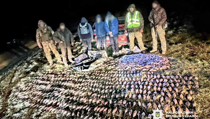 В Одесской области рыбаки-браконьеры сетками наловили 1500 рыб и нанесли ущерб на 2,4 млн грн