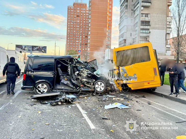 На Балковской маршрутка попала в ДТП – погибла пассажир
